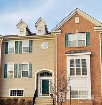 13 Roosevelt Ave in Carteret, NJ - Building Photo