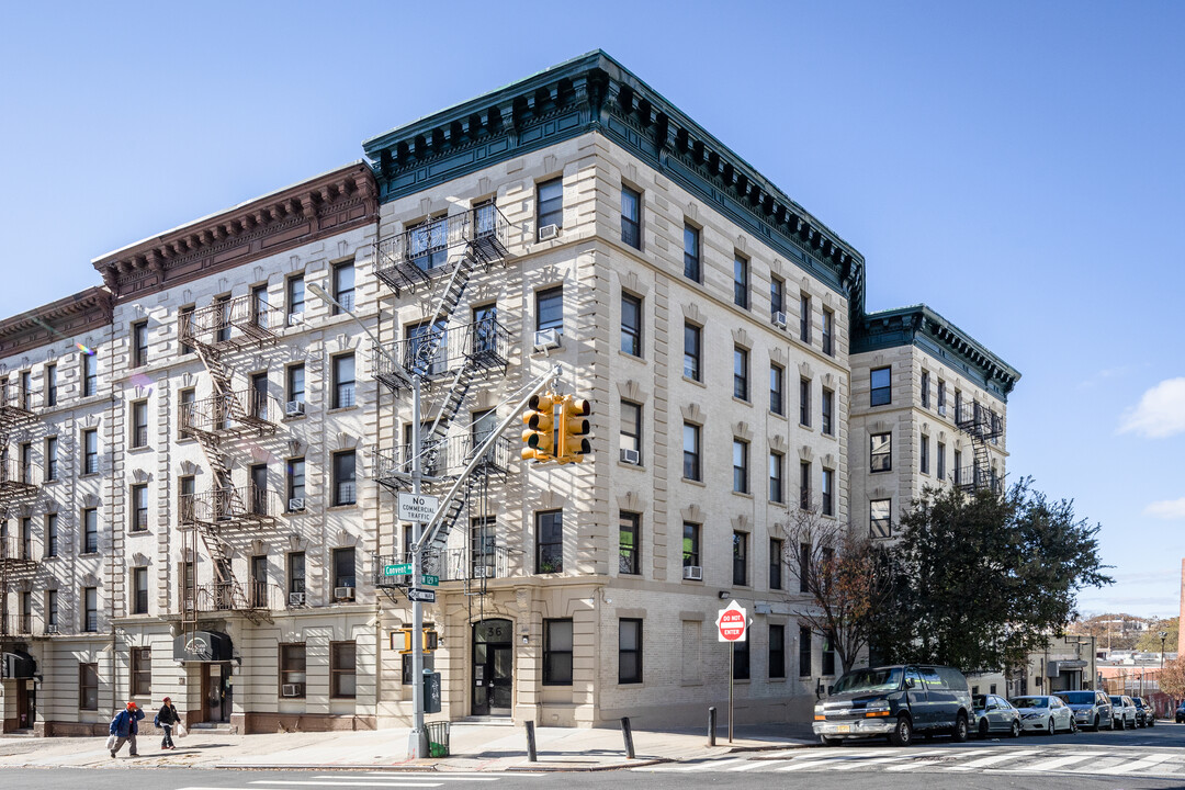 36 Convent Ave in New York, NY - Building Photo