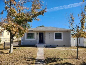 2422 23rd St S in St. Petersburg, FL - Building Photo - Building Photo