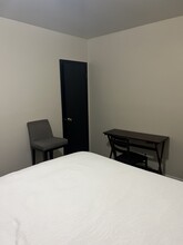 921 N 29th St, Unit 2 in Philadelphia, PA - Building Photo - Building Photo