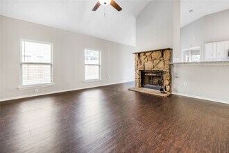 12223 White River Dr in Tomball, TX - Building Photo - Building Photo