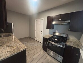 6059 S Troy St in Chicago, IL - Building Photo - Building Photo
