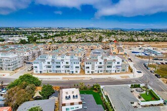 7479 Ponto Rd in Carlsbad, CA - Building Photo - Building Photo