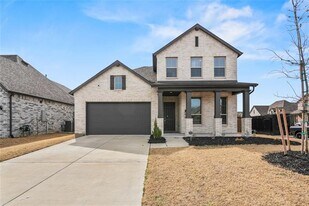 1805 Lockhart Dr in Heath, TX - Building Photo