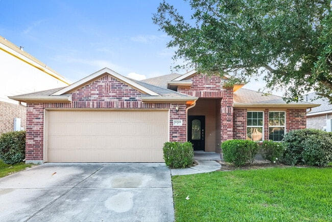 21519 Kings Bend Dr