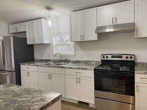 404 Dorris Rd in Portland, TN - Building Photo - Building Photo