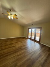 2245 NW Cabrillo Ct in Roseburg, OR - Building Photo - Building Photo