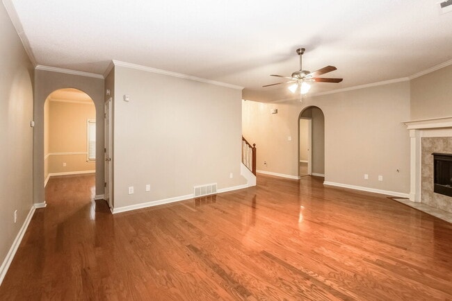 8853 Dewberry Ln in Memphis, TN - Foto de edificio - Building Photo