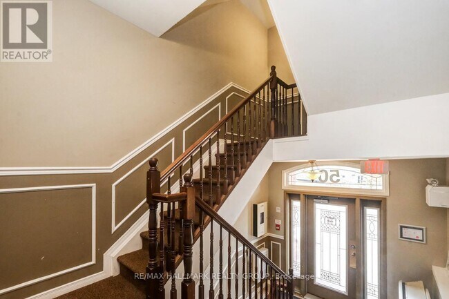 50 Briargate Private in Ottawa, ON - Building Photo - Building Photo