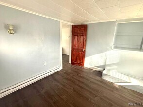 300 Springville Ave in Buffalo, NY - Building Photo - Building Photo