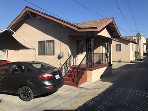 2744 Lanfranco St in Los Angeles, CA - Building Photo - Building Photo