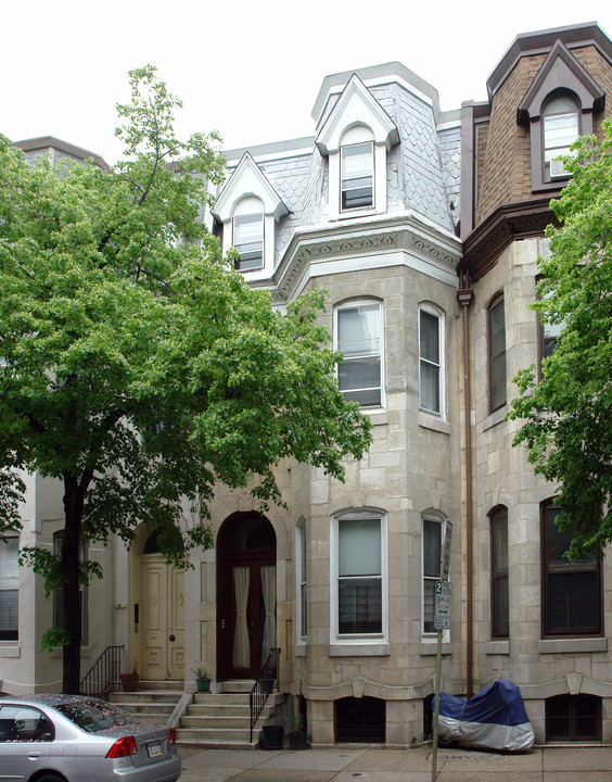 140 N 21st St in Philadelphia, PA - Foto de edificio