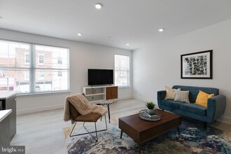 3045-51 Richmond St, Unit 501 in Philadelphia, PA - Building Photo - Building Photo