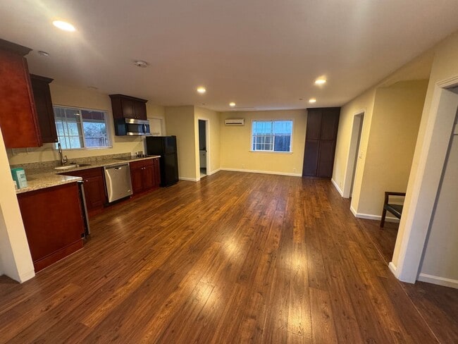 42939 Nido Ct in Fremont, CA - Building Photo - Building Photo