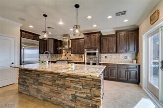 2909 Valvent Ct in Henderson, NV - Building Photo - Building Photo