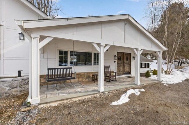 1156 NY-35 in South Salem, NY - Building Photo - Building Photo