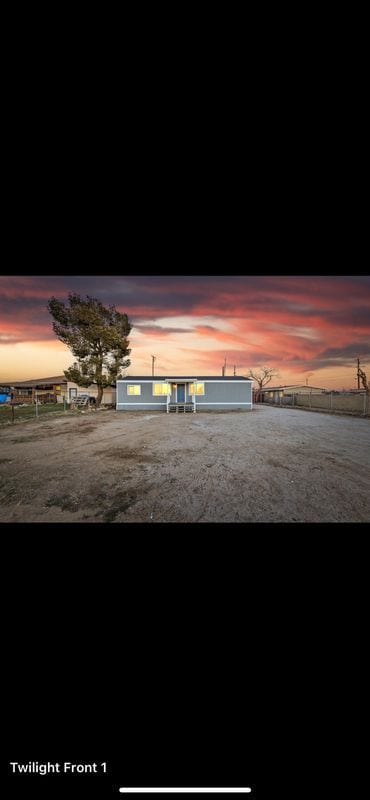 2869 B St in Rosamond, CA - Building Photo - Building Photo