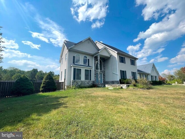 property at 43737 Sandy Bottom Rd