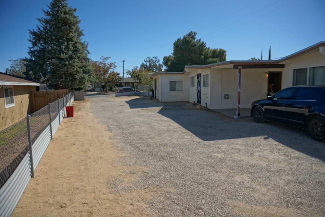 Borrego Apartments in Yucca Valley, CA - Building Photo