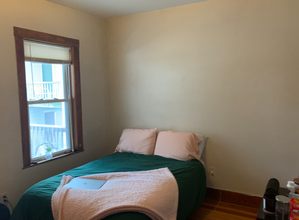 346 Faneuil St, Unit 2 in Boston, MA - Foto de edificio - Building Photo