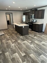 110 Terri Ln in Mankato, MN - Building Photo - Building Photo