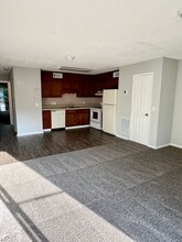 411 Cambridge Cir in Murrells Inlet, SC - Building Photo - Building Photo