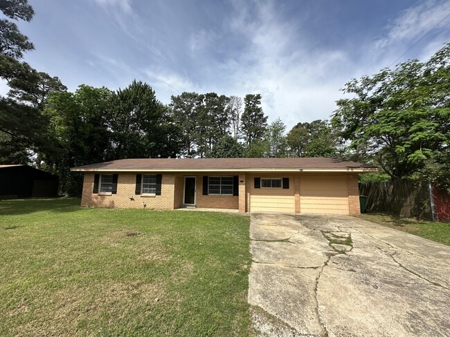11 Camelia Dr in Texarkana, TX - Building Photo - Building Photo