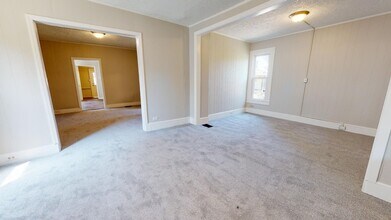 9516 Larnder Ave in Cleveland, OH - Building Photo - Building Photo