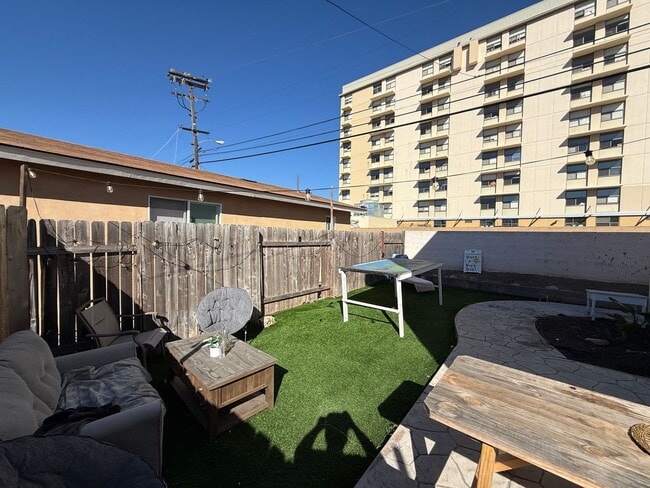 5546 Mary Ln Dr in San Diego, CA - Building Photo - Building Photo