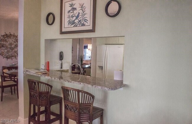 property at 5817 Glencove Dr