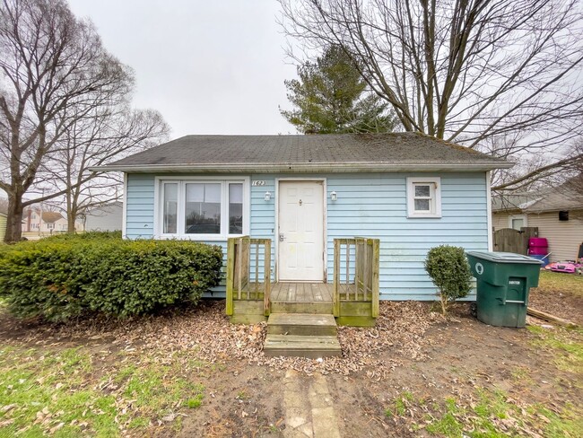property at 1623 E 20th St