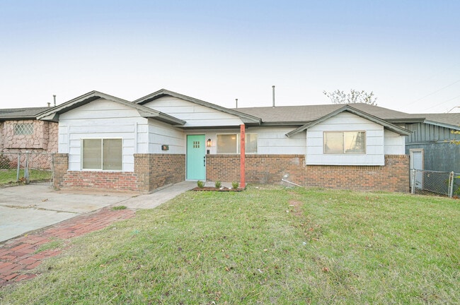 941 NE 28th St in Oklahoma City, OK - Building Photo - Building Photo