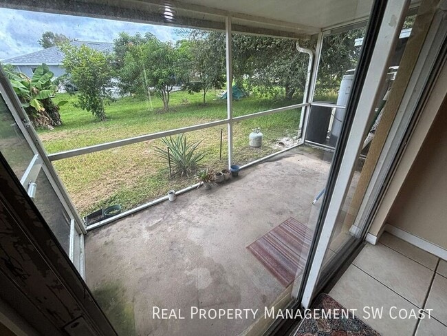 125 John Ave S in Lehigh Acres, FL - Building Photo - Building Photo