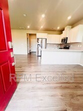 13157 175th Ave in Bonney Lake, WA - Building Photo - Building Photo