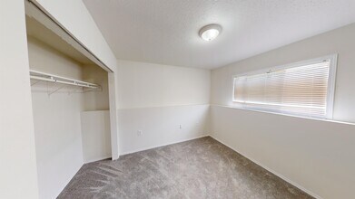 10031 B 106 Ave. in Grande Prairie, AB - Building Photo - Building Photo