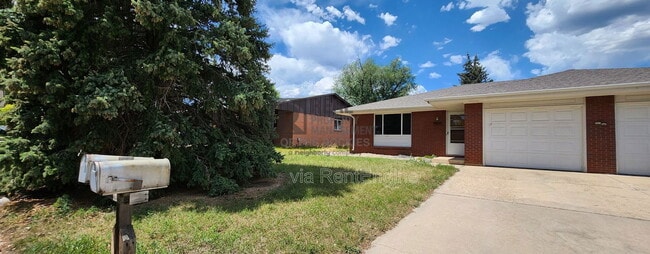 property at 1607 Larch St