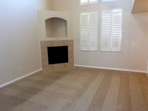8671 S Dove Meadows Ln in West Jordan, UT - Building Photo - Building Photo