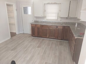 310 E 13th St in North Little Rock, AR - Building Photo - Building Photo