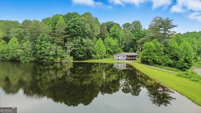 1935 Sam Bell Rd in Clarkesville, GA - Building Photo - Building Photo