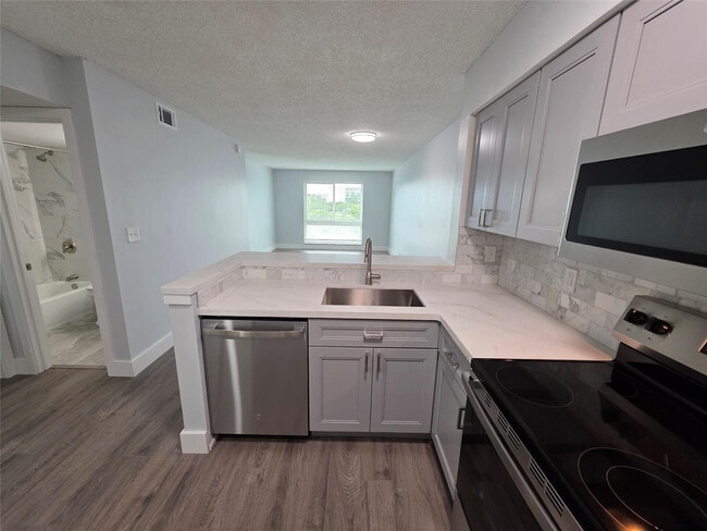 property at 2108 S Cypress Bend Dr