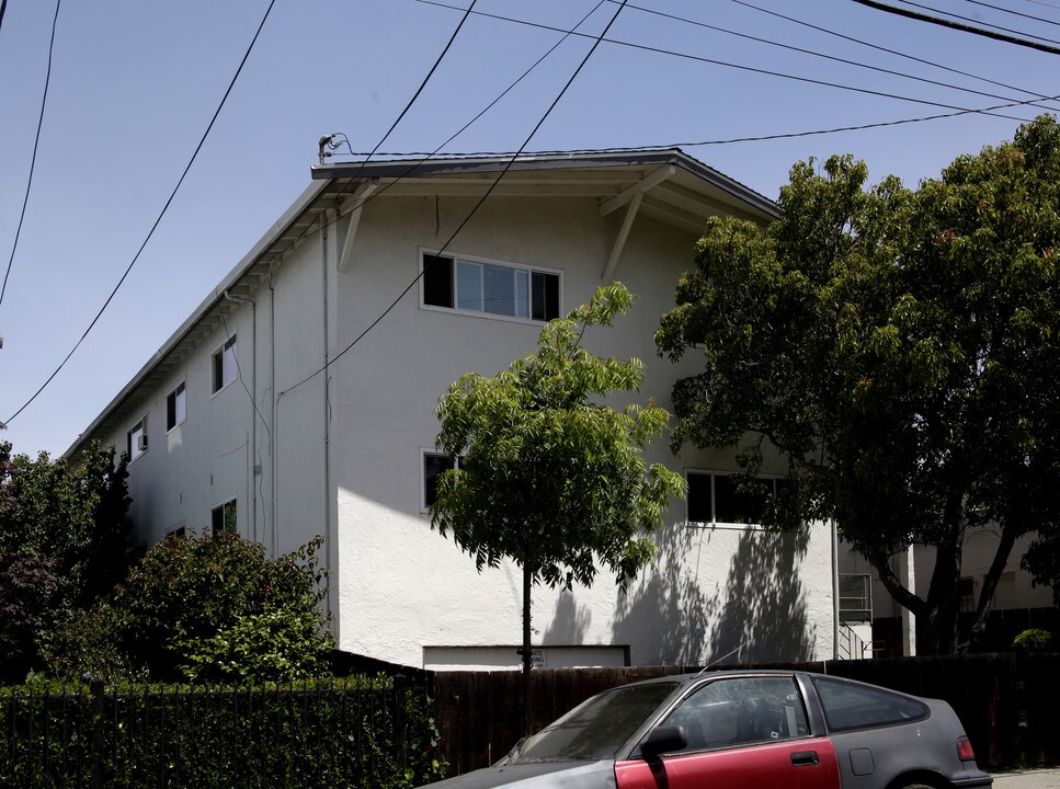 1623 Fairview St in Berkeley, CA - Building Photo