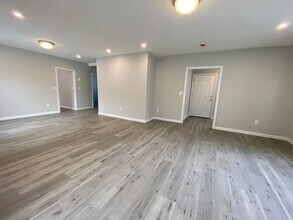 67 Richmond Ave, Unit 2 in Worcester, MA - Building Photo - Building Photo