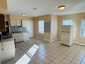 25 Fallon Ave in Providence, RI - Building Photo - Building Photo