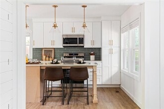 2086 Harold Ave SE in Smyrna, GA - Building Photo - Building Photo