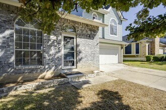 1917 Windy Park Dr in Round Rock, TX - Building Photo - Building Photo