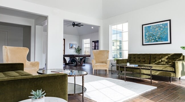 property at 9730 Kilkenny St