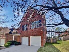 3083 Newtons Crest Cir in Snellville, GA - Building Photo