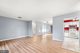 1607 Hawthorne Ct in Washington Township, NJ - Building Photo - Building Photo