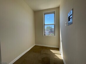 115 Park Ave in Newark, NJ - Building Photo - Building Photo