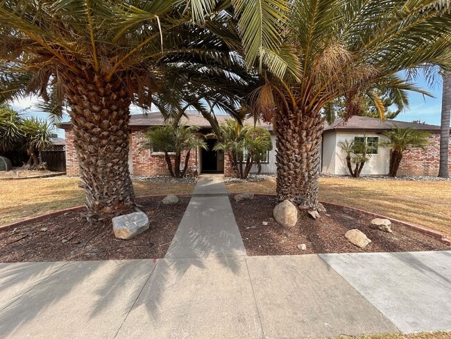 property at 1201 S E St